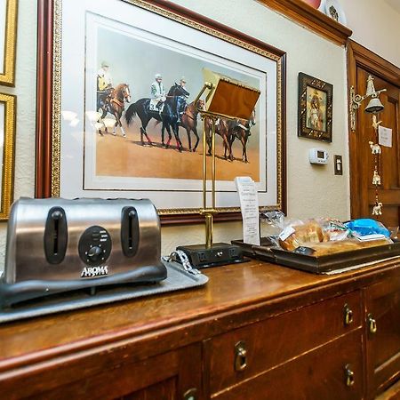 تورونتو Elliott House Bed & Breakfast المظهر الخارجي الصورة